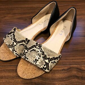 [LSMR LESS MORE] python print open tu pumps low heel {1.2 times have on }24cm