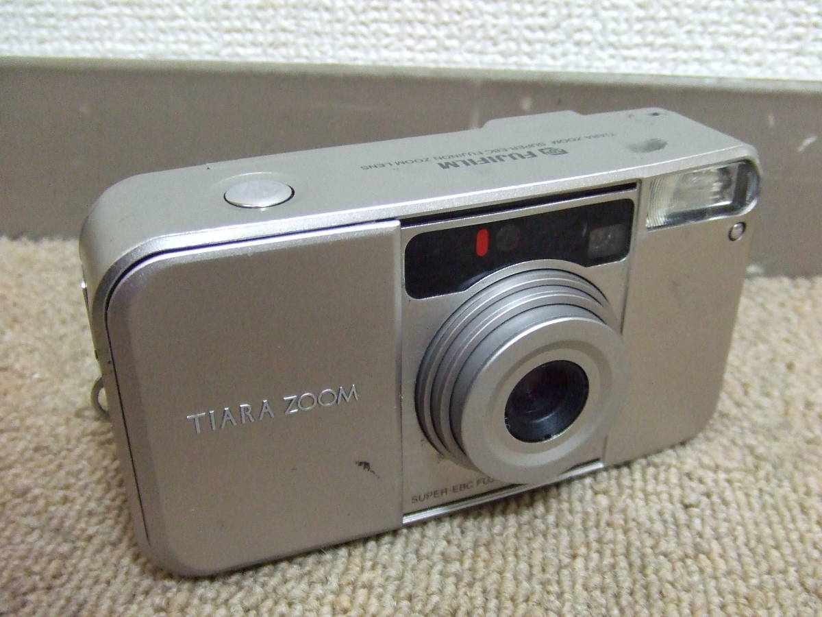 アイテム勢ぞろい 完動品 ❁ FUJIFILM TIARA ZOOM フィルムカメラ