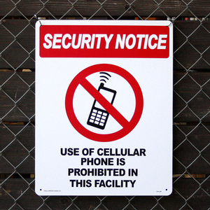プラスチックメッセージサインボード　Ｌサイズ　SECURITY NOTICE（携帯使用禁止）　CA-L04