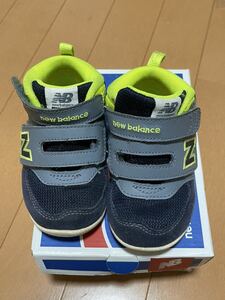 New Balance　574　スニーカー　13cm　靴　子供　キッズ　男の子　女の子　シューズ　ニューバランス　キッズ 子供用スニーカー