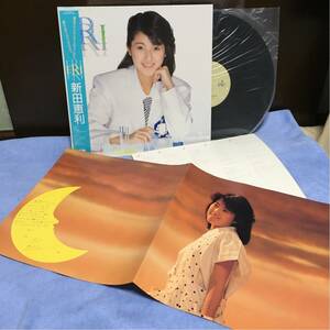 ☆極美品【新田恵利（ERI）1986年】帯、ブックレット、歌詞解説書付きLPレコードアルバム ☆