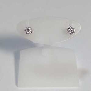 Ptダイヤピアス!0.20ct.。②