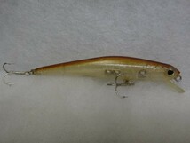 SUGOI MINNOW G/ WAKA　ゲーリーヤマモト スゴイミノー　ゴーストワカサギ/ シルバーフレーク　タングステン 重心移動　そこそこきれい_画像3