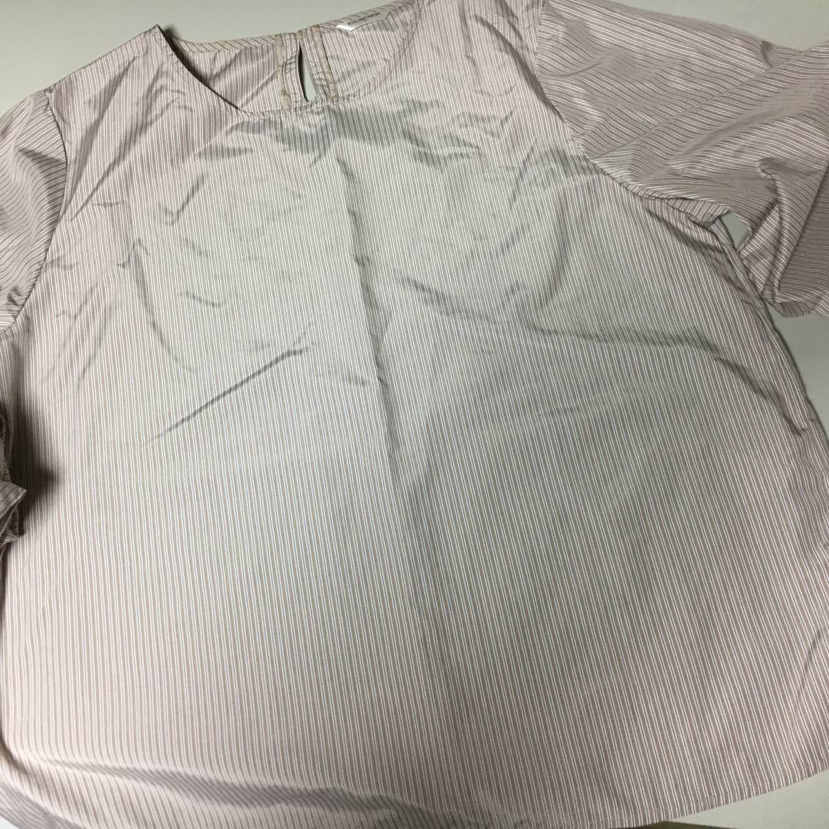 新品未使用☆keinarita ケイナリタ パフスリーブスカラップシャツ