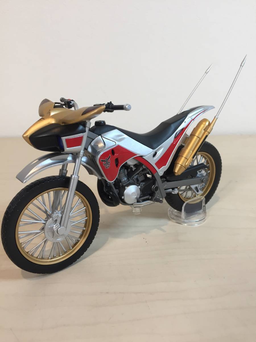 ヤフオク! -「s.h.figuarts トライチェイサー」の落札相場・落札価格