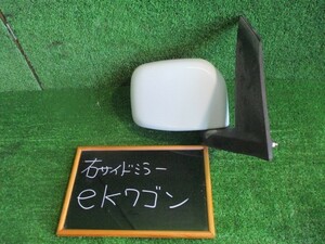 eK Wagon H81W side mirror right manual T61