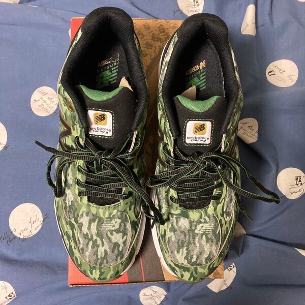 New balance スニーカー
