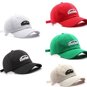ワンポイント ロゴ シンプル ベースボールキャップ フリーサイズ ブラック ホワイト ベージュ レッド グリーン 在庫あり 新品