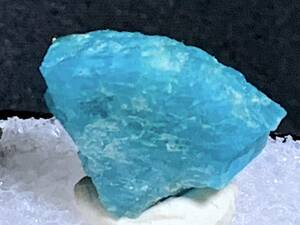 天河石 Microcline 微斜長石（モザンビーク産鉱物標本）