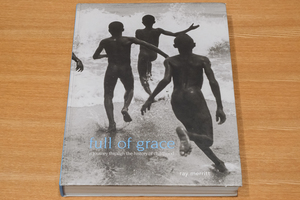 大型写真集 full of grace　a journey through the history of childhood　ray merritt 即決