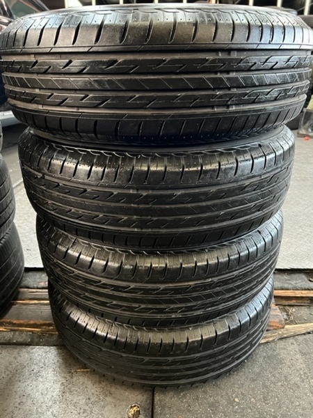 205/65R16 BRIDGESTONE NEXTRY 　2021年製　4本　22,000円　京都から