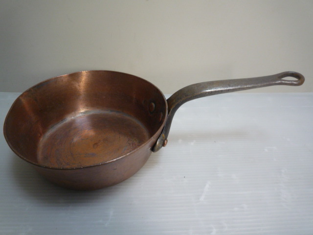 銅製片手鍋の値段と価格推移は？｜40件の売買情報を集計した銅製片手鍋 