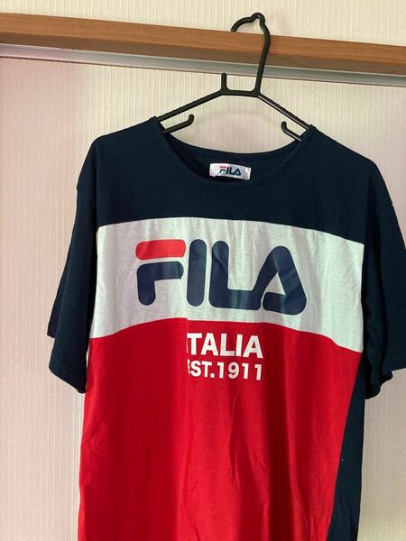 早い者勝ち　FILA 半袖Tシャツ