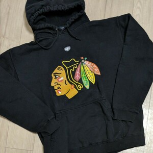 BLACKHAWKS パーカー