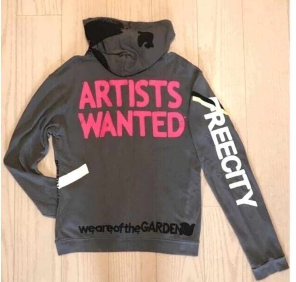 フリーシティ ARTISTS WANTEDアップリケ ラインストーン ジャケット-