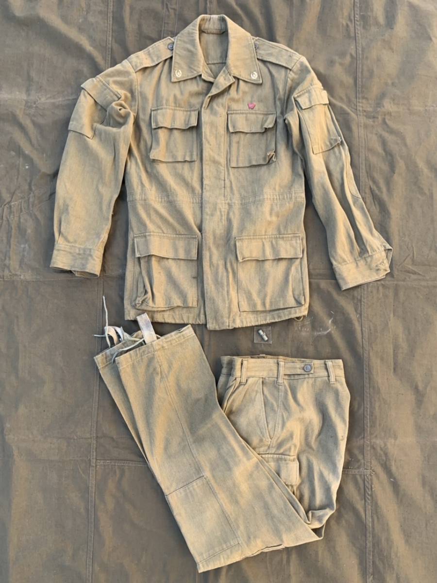 ヤフオク! -「アフガン ソ連」(戦闘服) (個人装備)の落札相場・落札価格