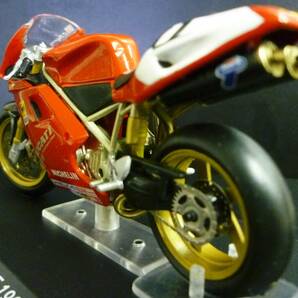 イクソ 1/24 ドゥカティ 916 #2 スーパーバイク Ducati 916 SUPERBIKE ドカティ カールフォガティ 1994 ixo製品の画像8