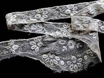 19世紀 フランス アンティーク レース 刺繍 布材 縫製 古布 素材 服飾 半物 素材 トリム チュール ボビン リメイク パーツ W_画像1