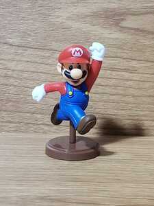 【美品】スーパーマリオ　チョコエッグ　マリオ　スーパーマリオブラザーズU