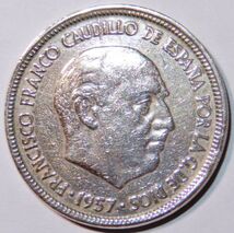 スペイン　ヨーロッパ　外国コイン　★ 5 ペセタ　Pesetas フランシスコ・フランコ総統　通貨　硬貨　メダル １９６４年発行_画像1