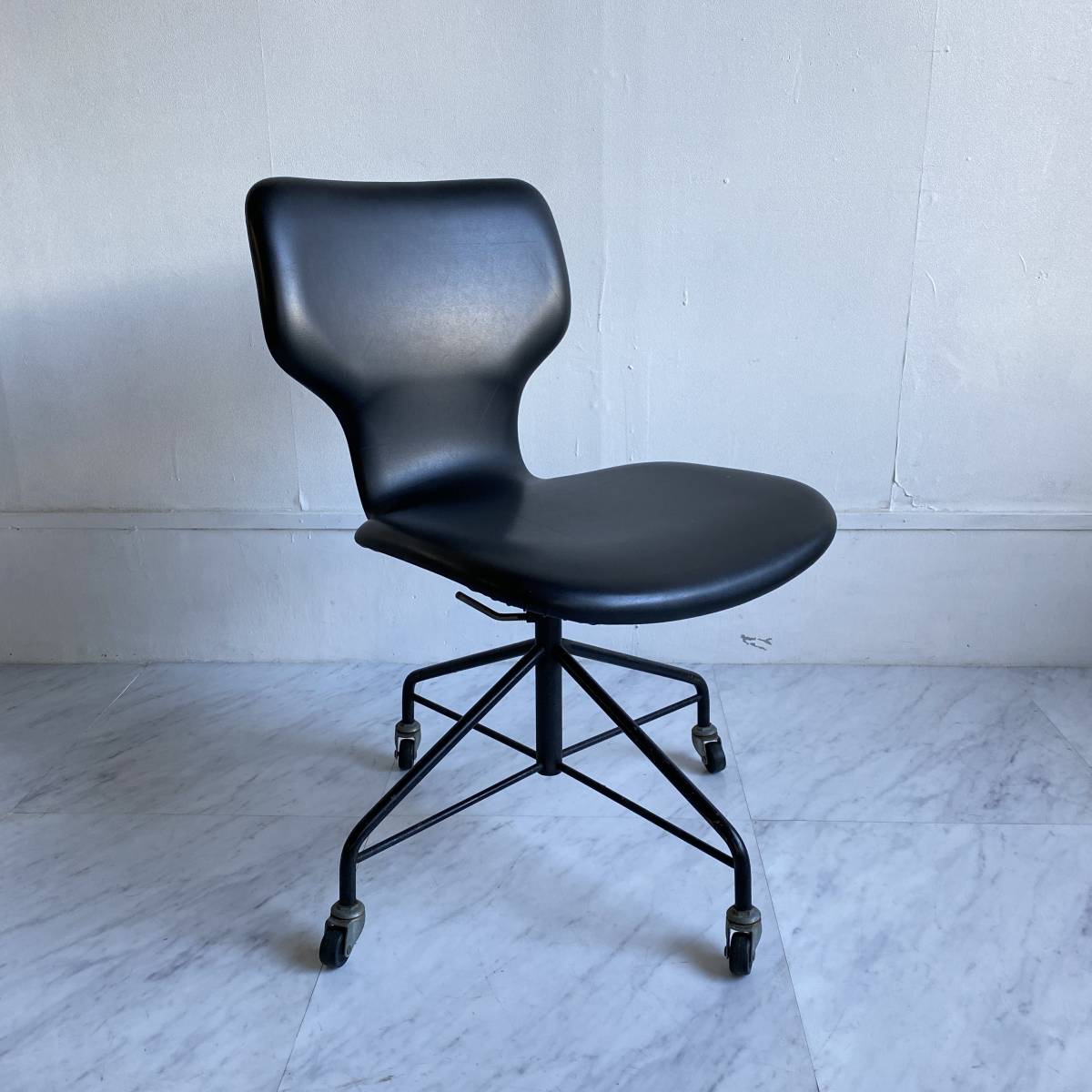 ヤフオク! -デスクチェア ヴィンテージの中古品・新品・未使用品一覧