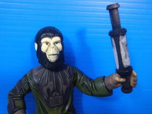 * Planet of the Apes / Cornelius. action figure ( is zbro)