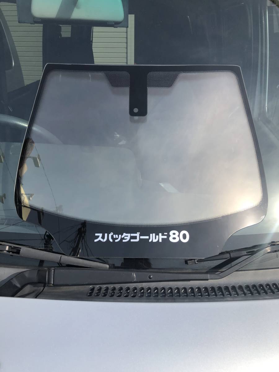 人気沸騰ブラドン 新型ジムニー 純正フロントガラス中古 スパッタ