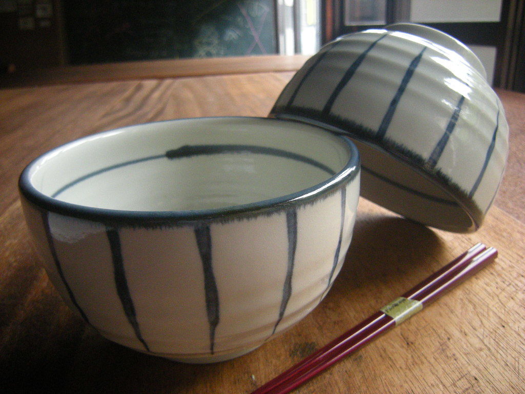 Chiku◎Mino ware [New and unused] Hand-painted Aijukusa noodle bowl, multi-purpose bowl, 5 sun (16cm x 10cm), available from 1 piece *Recommended*Popular tableware*, Tableware, Japanese tableware, Rice bowl