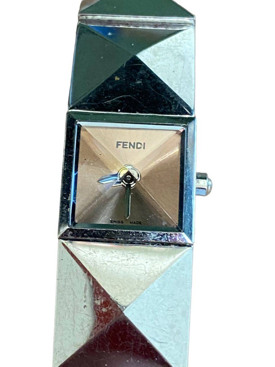 中古通販のオフモール FENDI ジャンク品 長方形 レディース 腕時計 腕時計(アナログ)