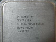 ■Intel Pentium4 571 SL7P2 3.80GHz/1M/800/04B Prescott LGA775 HT対応 (Ci0122)_画像6