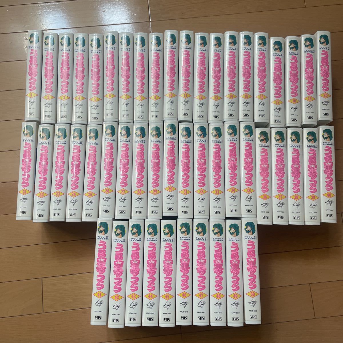 アニメVHSビデオ うる星やつら TVシリーズ 完全収録版 全50巻 現状渡し