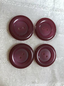 3125　約28㍉　赤紫　 ボタン ４個セット　ビンテージ　 未使用品　手芸　裁縫　おしゃれ　ハンドメイド　DIY　リメイク