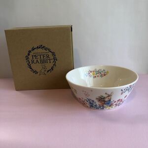  mountain . shop Peter Rabbit salad bowl pink flower pot Daiso 