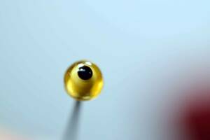 ★vintage glass eye usa　製　2セット（4眼球）ヴィンテージルアー補修用ハンドメイド用　１９２０年ころのオールドグラスアイ
