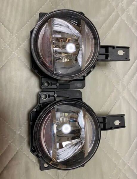 ダイハツ純正 LED フォグランプ キャストスポーツ LA250S