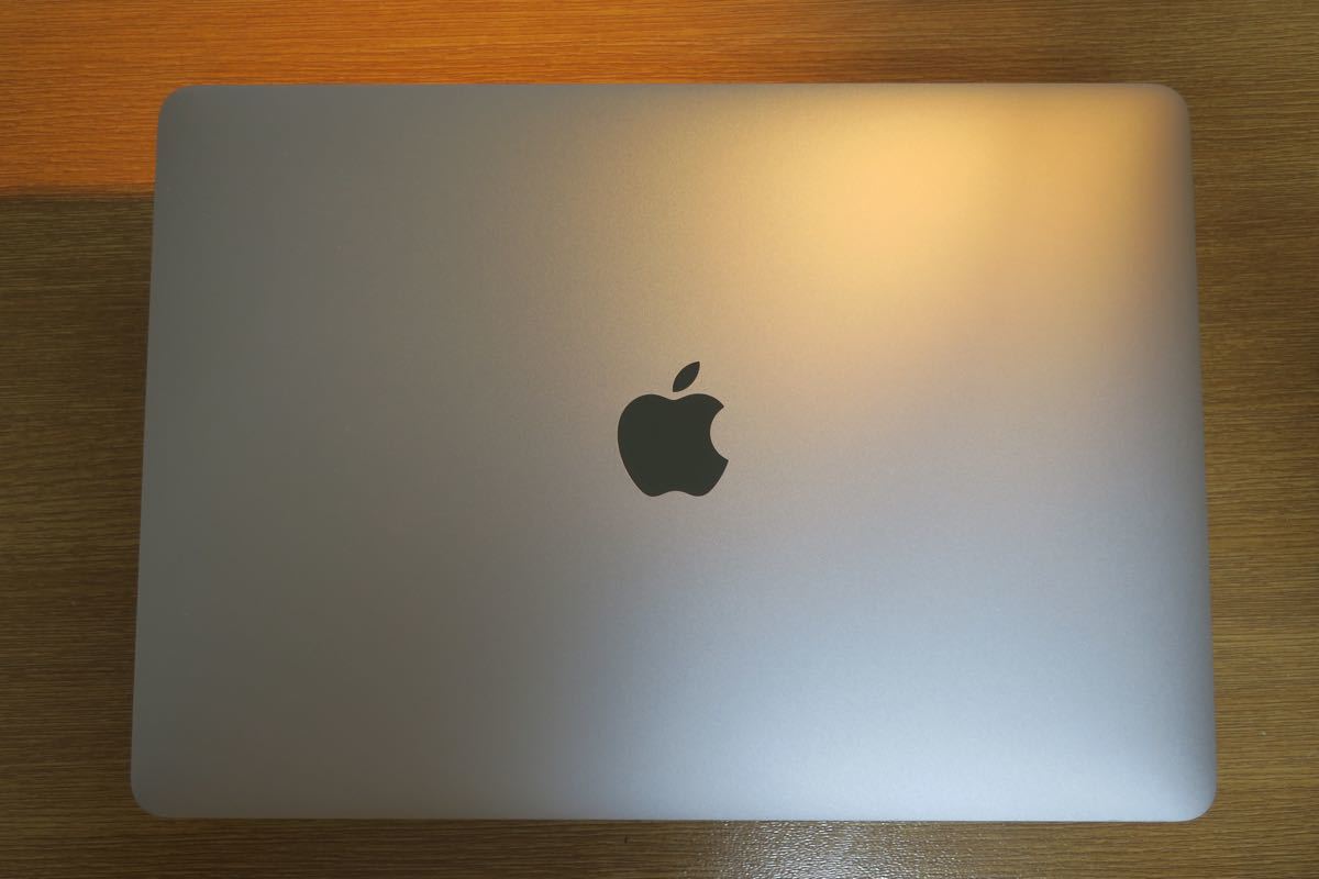 MacBook Pro 13inch＋Magic keyboardセット｜PayPayフリマ