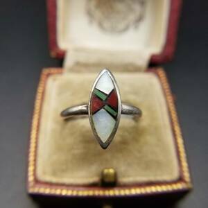 1970～80年頃 ナバホ族 米国 ヴィンテージ 珊瑚 スターリングシルバー リング 銀 指輪 彫金 コーラル ネイティブアメリカン NA26