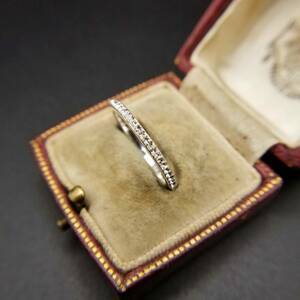 BEE rhinestone Eternity 925 silver Vintage ring ring silver .. Classic elegant small width band SU975