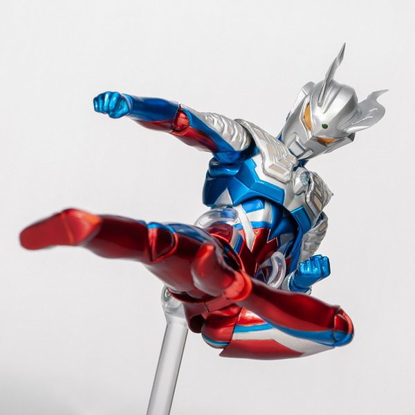 BANDAI S.H.Figuarts ウルトラマンゼロ オークション比較 - 価格.com
