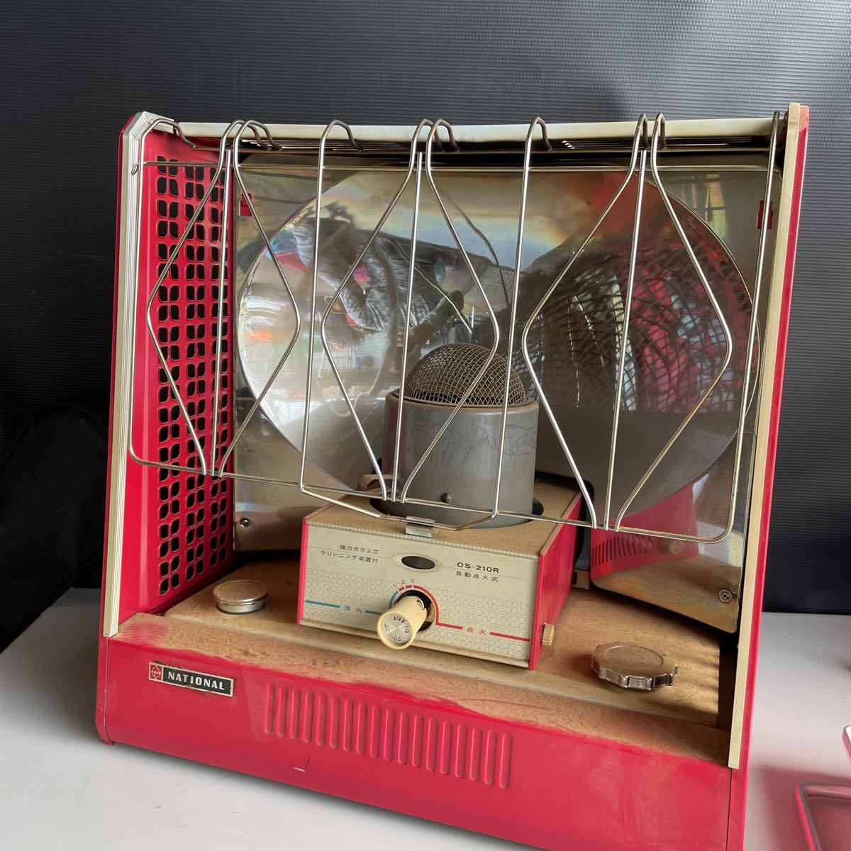 ヤフオク! -石油ストーブ レトロの中古品・新品・未使用品一覧