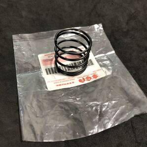 GS400 オイルエレメントスプリング GS400E GS425 GS400L 純正新品