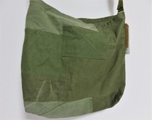 新品 hobo COTTON US ARMY CLOTH PATCHWORK SHOULDER BAG 日本製 ホーボー アーミー パッチワーク ショルダーバッグ 再構築 アップサイクル_画像2