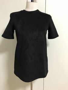 ZARA フェイクレザー　カットソー