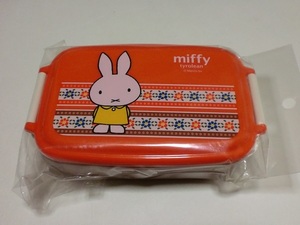 クツワ ミッフィー チロリアン ランチボックス 角型密封弁当箱 500ｍｌmiffy Tyrolean lunch Box japan kutuwa フタを外して電子レンジ可