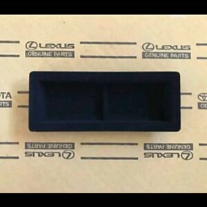 ■新品未使用■ 希少！レクサス LEXUS CT200h 純正『コンソールボックストレイ』正規品 コイントレイ 送料無料！