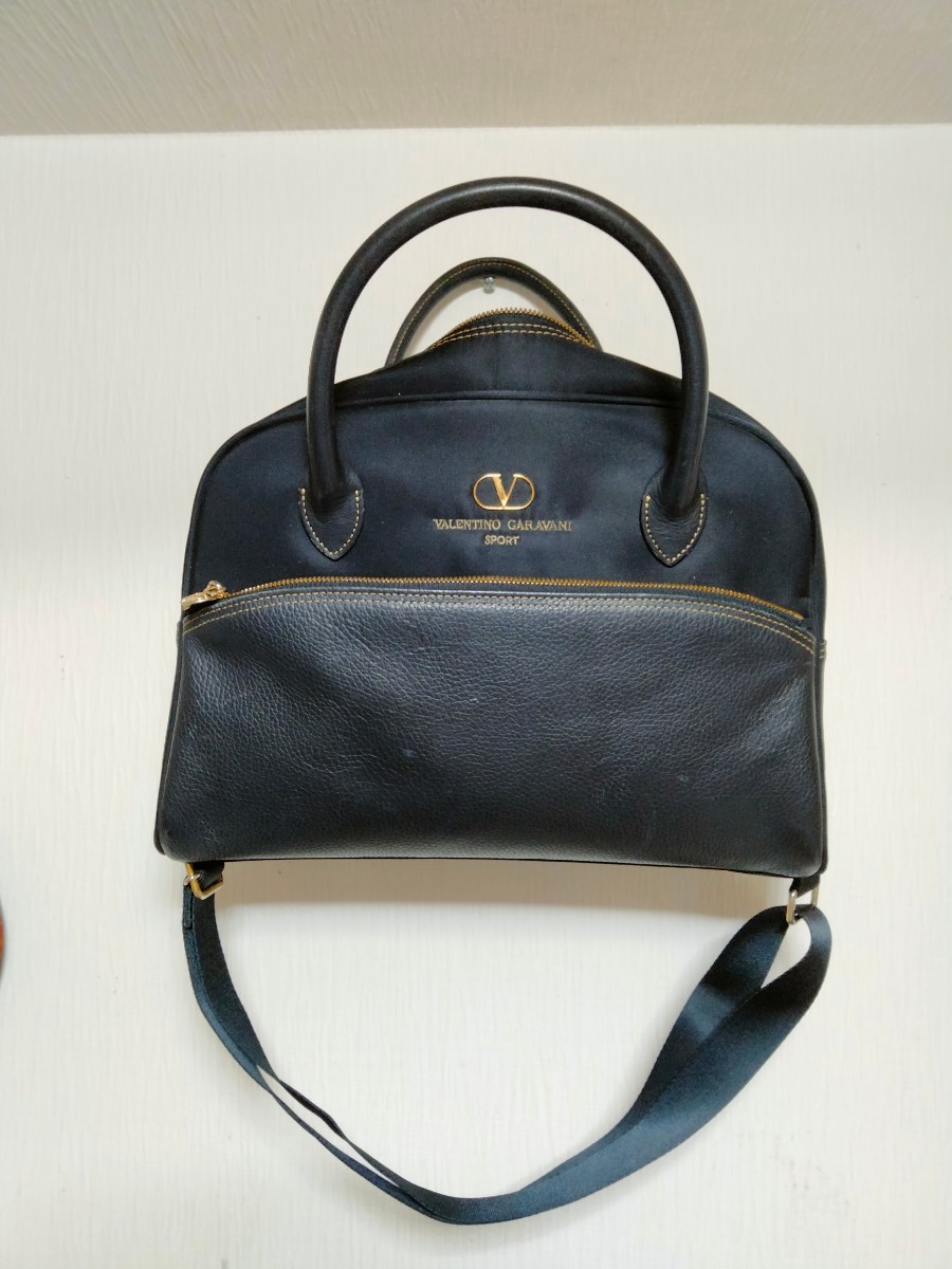 ☆大人気商品☆ 新品 VALENTINO 27㎝ GARAVANI ヴァレンティノ