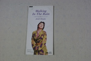 Walking In The Rain 尾崎亜美 ８㎝CD