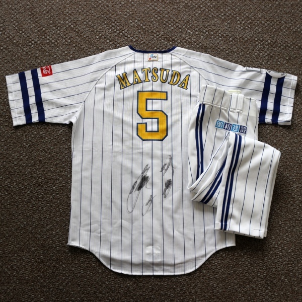 ❤️#❤️ 松田宣浩選手 直筆サイン入りユニフォーム 福岡ソフトバンク