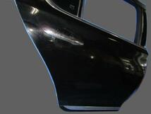 トヨタ USF40 レクサス LS460 前期 右リアドア ドアガラス 運転席側後ろ 黒 212_画像5