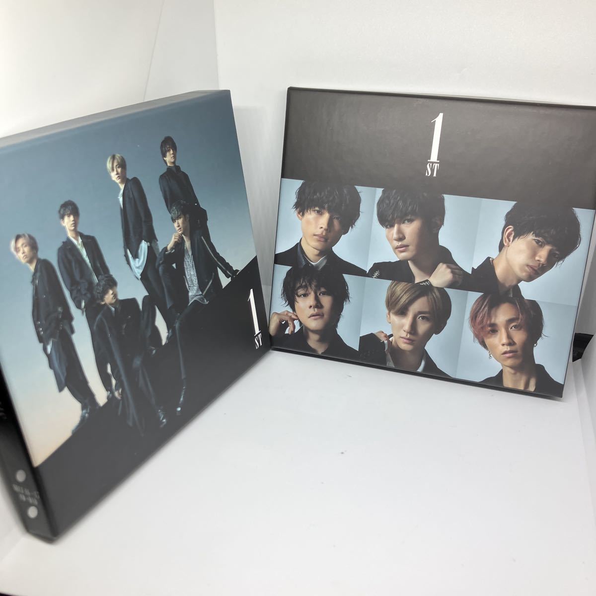 PayPayフリマ|SixTONES 1ST 原石盤・音色盤 特典のマルチケース付き PayPayフリマ|SixTONES 1ST 原石盤・音色盤 特典のマルチケース付き